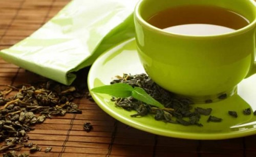 Green Tea Can Reduce Kidney Damage By Anti-Cancer Drug: AIIMS         NEW DELHI:  Researchers at AIIMS have found that a compound present in green tea is effective in reducing kidney toxicity and dama